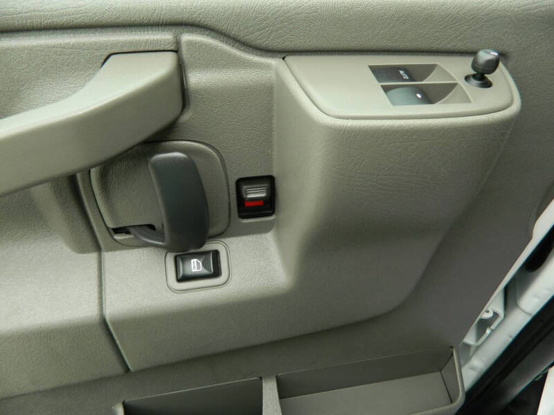 2021 Chevrolet Express 2500