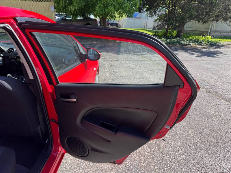 2011 Mazda MAZDA2 Sport