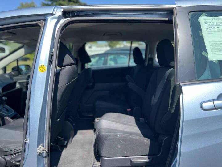 2013 Mazda MAZDA5 Touring