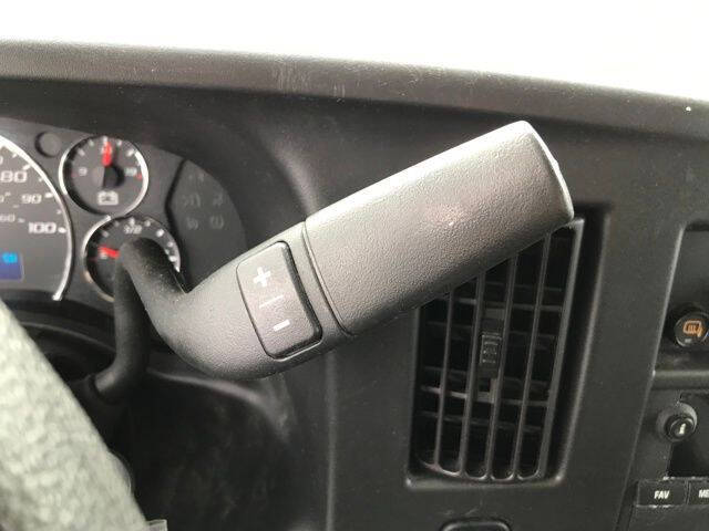 2024 Chevrolet Express 2500