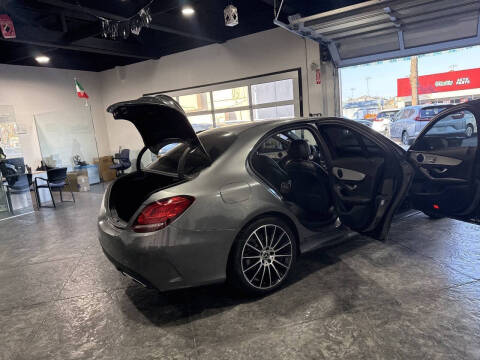 2021 Mercedes-Benz C-Class C 300