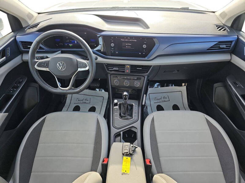 2022 Volkswagen Taos SE