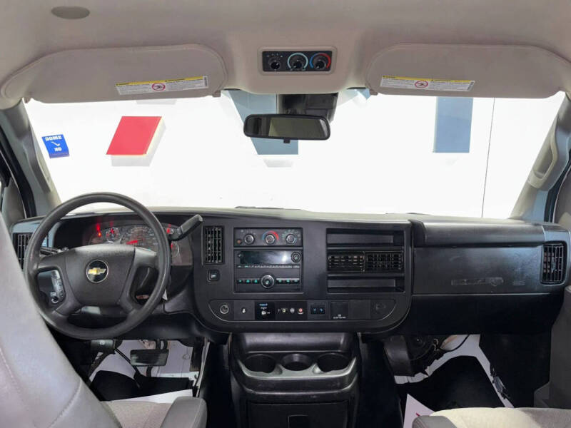 2020 Chevrolet Express LT 3500