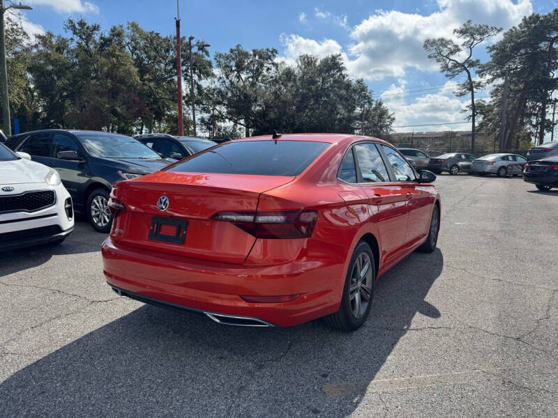 2020 Volkswagen Jetta R-Line photo 5