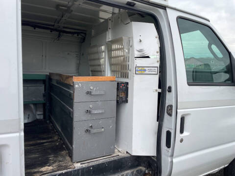 2011 Ford E-Series E-350 SD