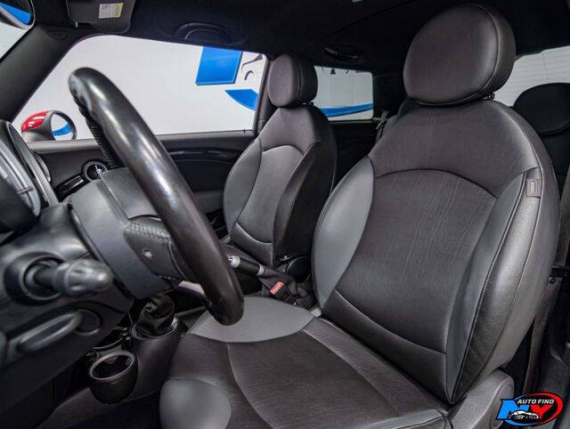 2009 MINI Cooper John Cooper Works