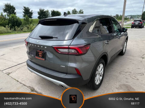 2023 Ford Escape Hybrid Active