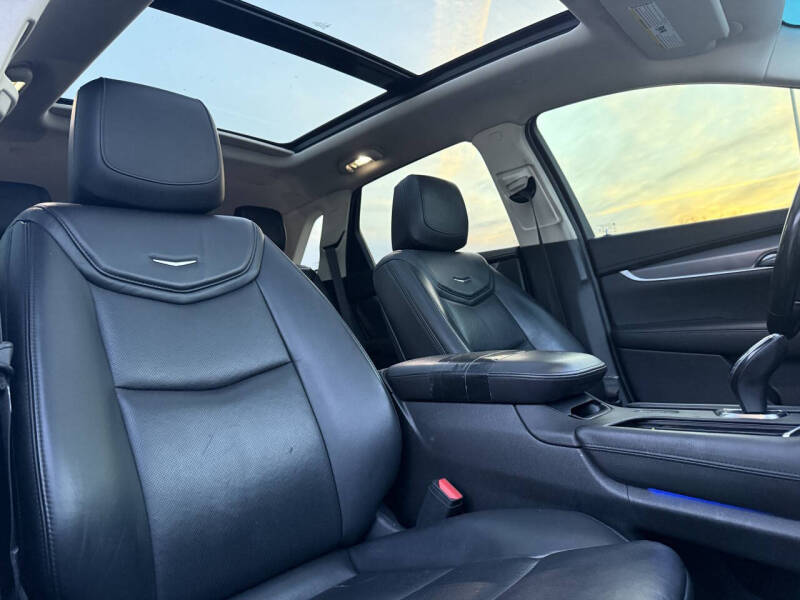 2018 Cadillac XT5 Luxury