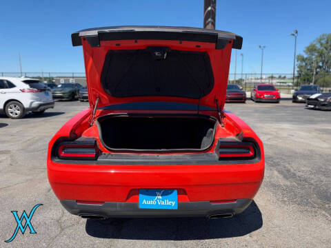 2020 Dodge Challenger SXT