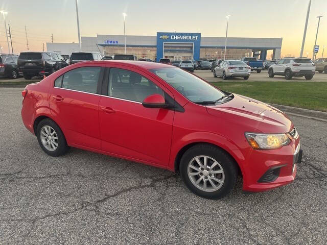 Used 2017 Chevrolet Sonic LT with VIN 1G1JD5SH6H4102652 for sale in Bloomington, IL