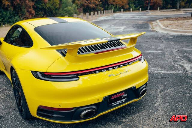 2020 Porsche 911 Carrera S
