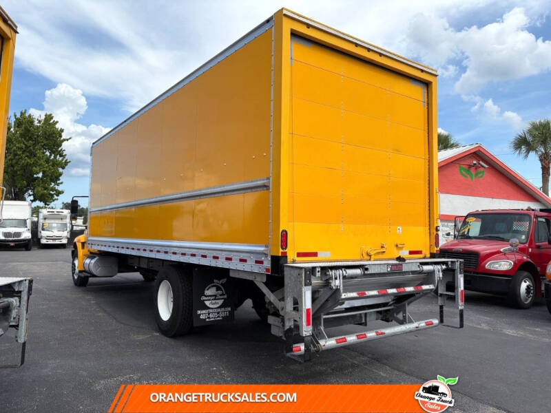 2019 International DuraStar 4300