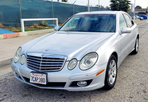 2008 Mercedes-Benz E-Class for sale at The Car Store in Milford MA