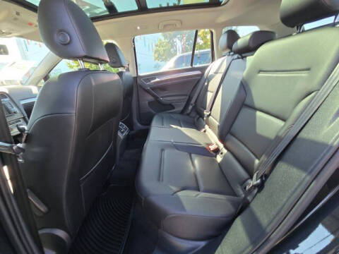 2017 Volkswagen Golf Alltrack