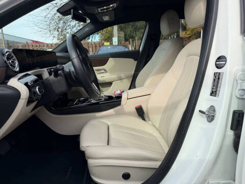 2019 Mercedes-Benz A-Class A 220