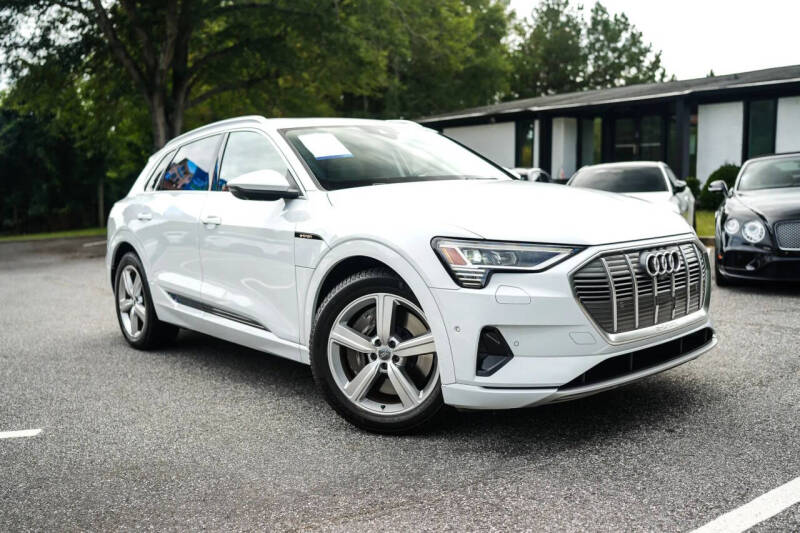 2019 Audi e-tron quattro Premium Plus