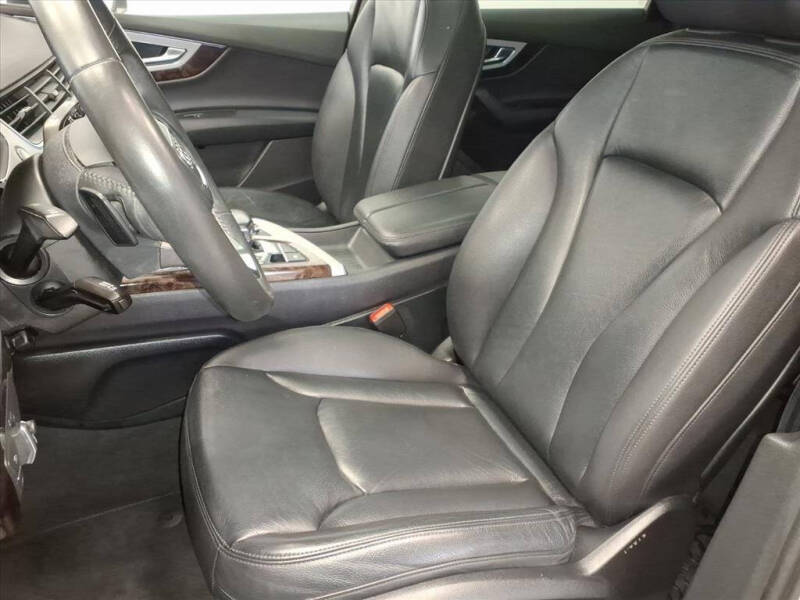 2019 Audi Q7 quattro Premium Plus 45 TFSI