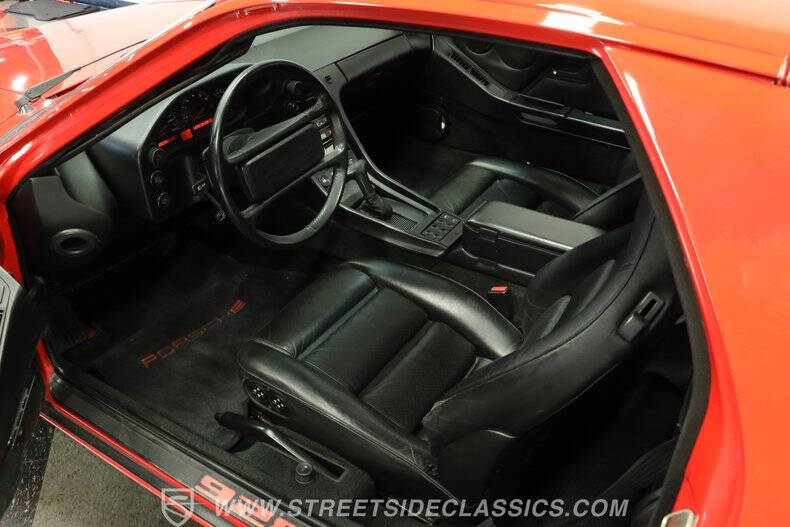 1989 Porsche 928 S4