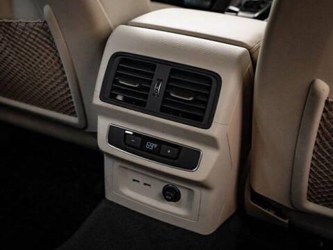 2025 Audi Q5 quattro Premium 40 TFSI