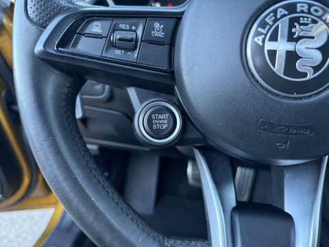 2023 Alfa Romeo Giulia Veloce