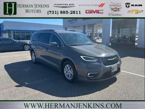 2022 Chrysler Pacifica for sale at CAR MART in Union City TN