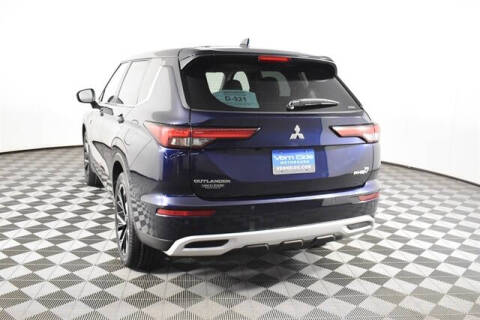 2023 Mitsubishi Outlander PHEV SE