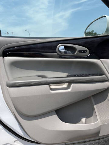 2017 Buick Enclave Leather