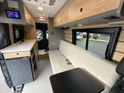 2025 Mercedes-Benz Sprinter