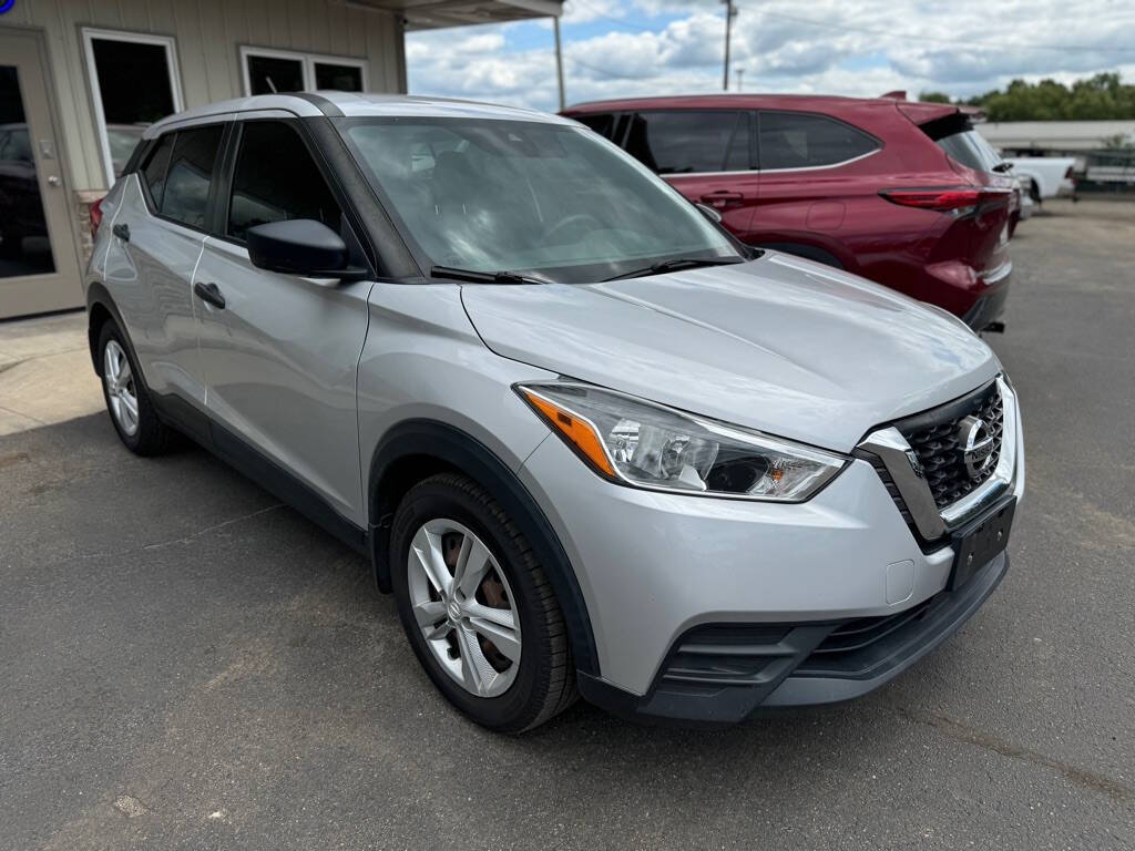 2020 Nissan Kicks for sale at Legit Motors in Elkhart, IN