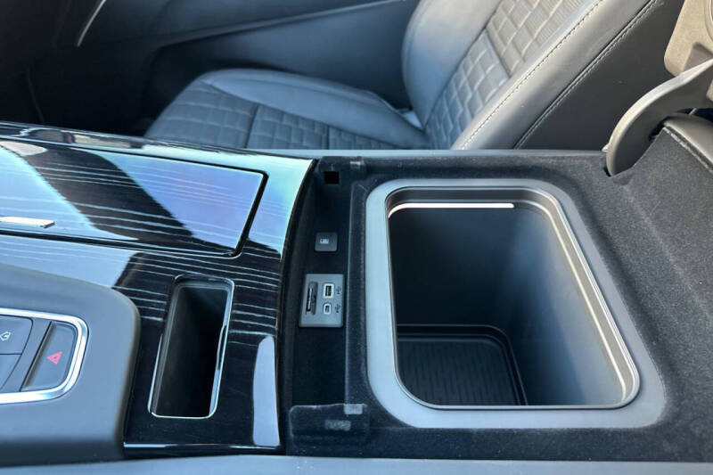 2023 Cadillac Escalade-V