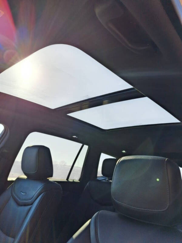 2023 Cadillac XT6 Luxury