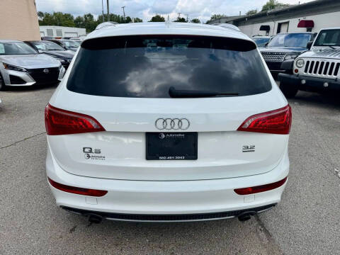 2011 Audi Q5 3.2 quattro Premium Plus