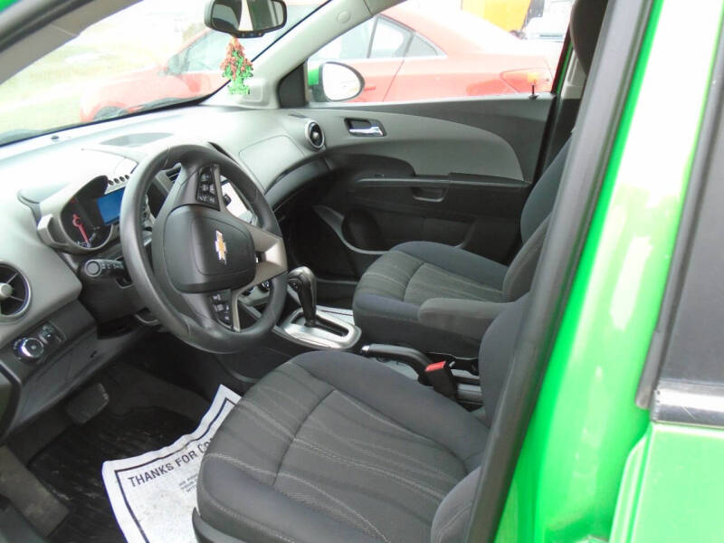 2015 Chevrolet Sonic LT Auto