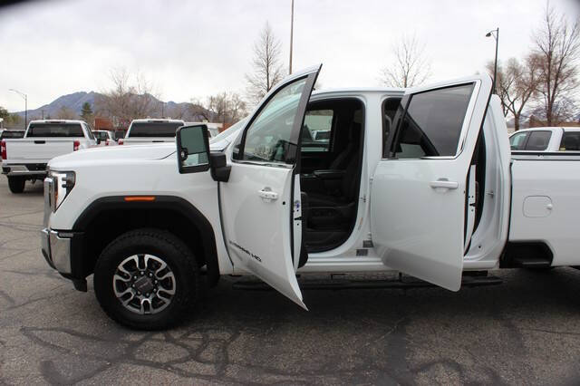 2024 GMC Sierra 3500HD