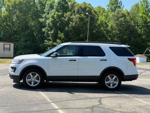 2018 Ford Explorer
