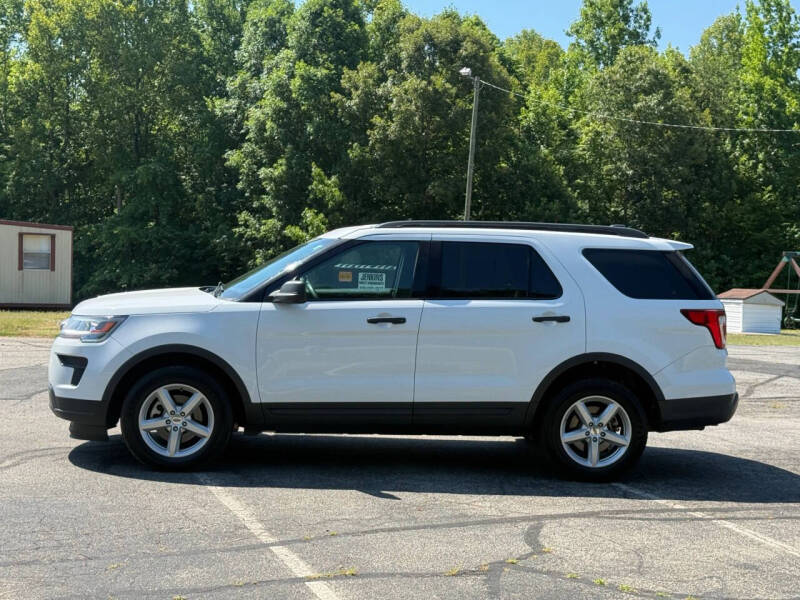 2018 Ford Explorer