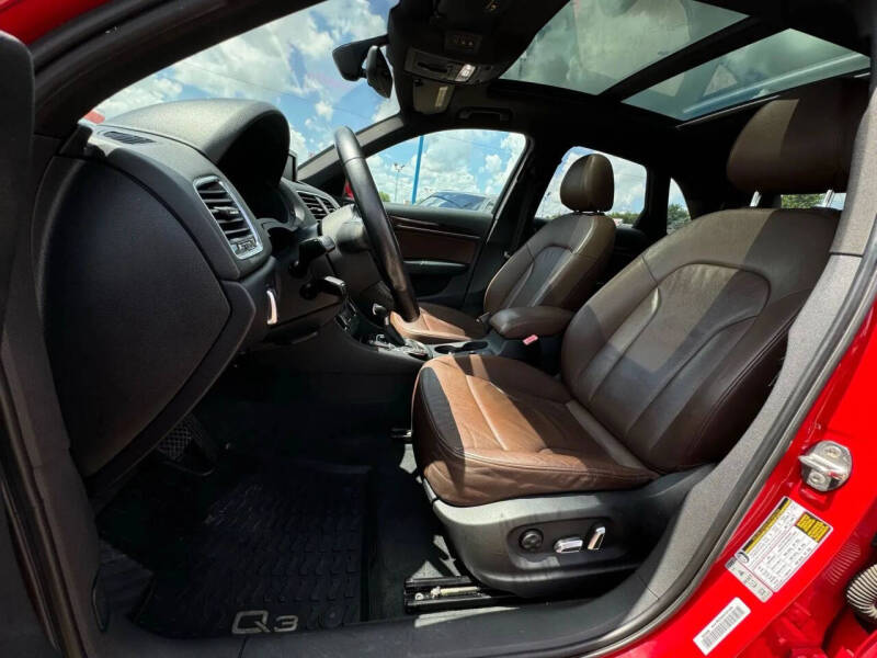 2016 Audi Q3 2.0T quattro Premium Plus