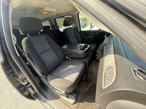 2010 Chevrolet Suburban LS