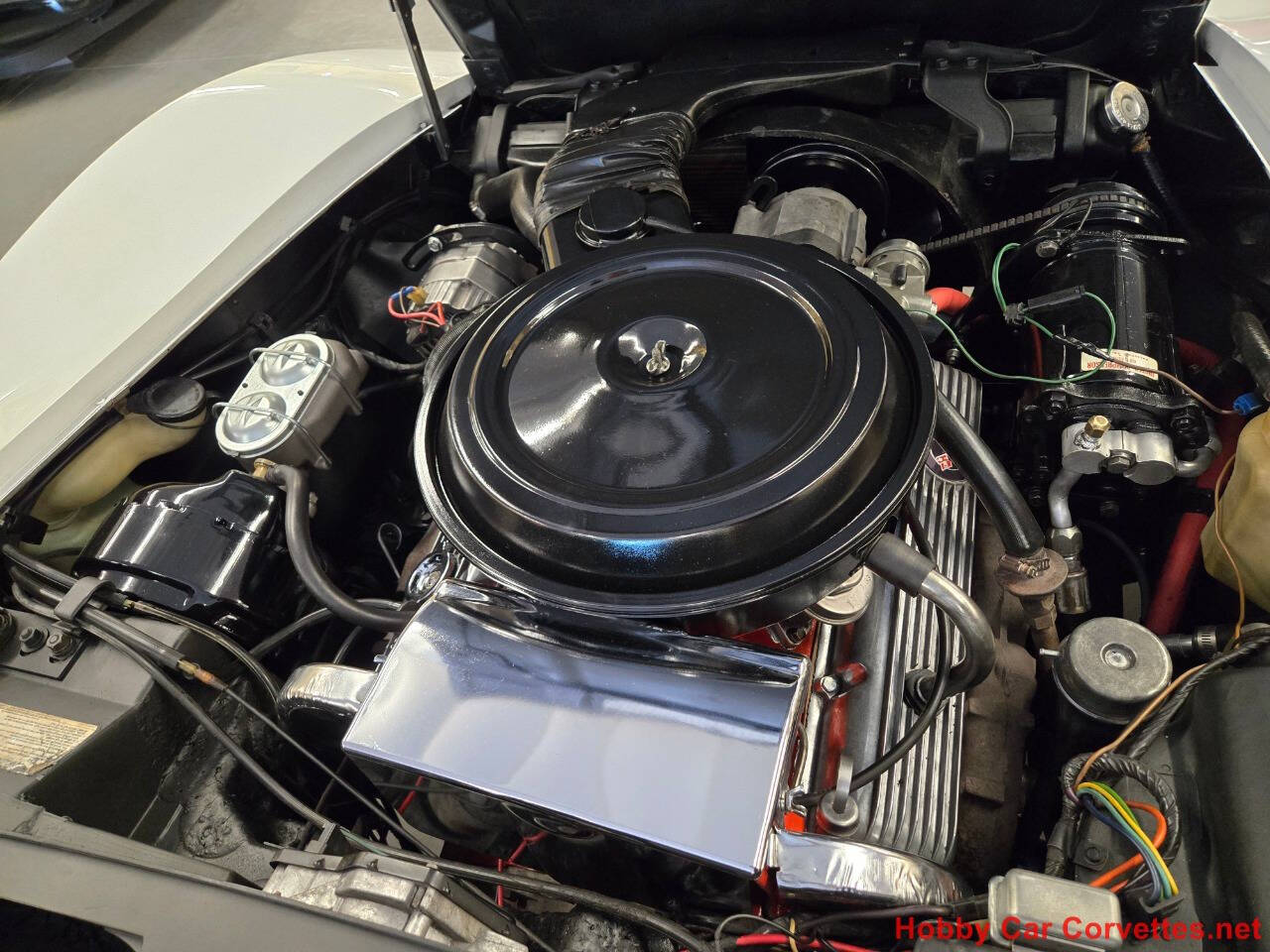 1976 Chevrolet Corvette 39