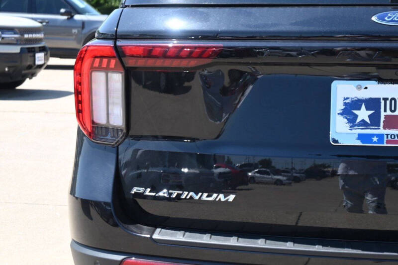 2025 Ford Explorer Platinum