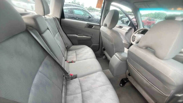 2010 Subaru Forester X's photo