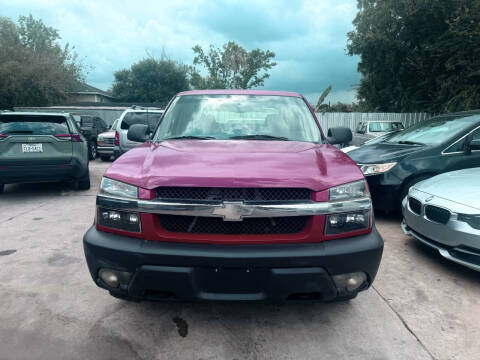 2005 Chevrolet Avalanche 1500 LS