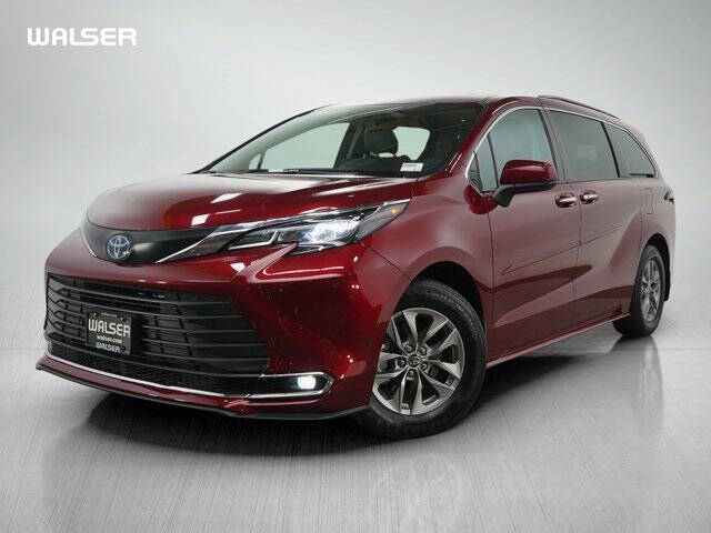 2024 Toyota Sienna XLE 7-Passenger