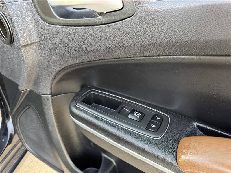 2018 Chrysler 300 Limited