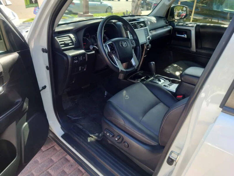 2022 Toyota 4Runner SR5 Premium