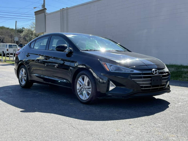 Used 2019 Hyundai Elantra SEL with VIN 5NPD84LF6KH457998 for sale in Knoxville, TN