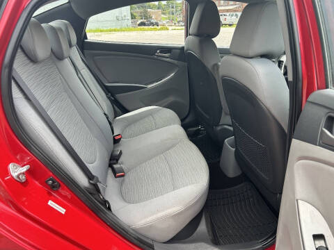 2015 Hyundai Accent GLS