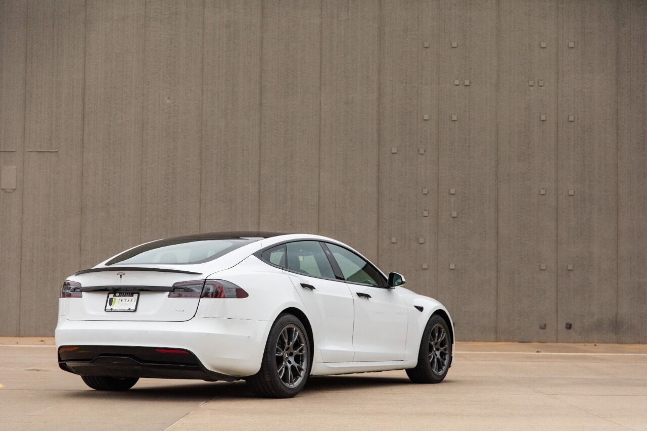 2021 Tesla Model S 4