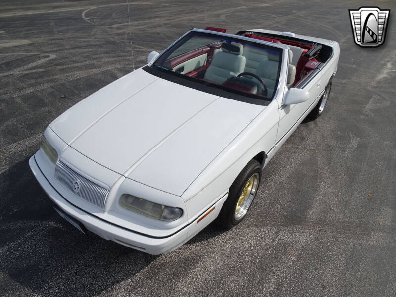 1994 Chrysler Le Baron GTC