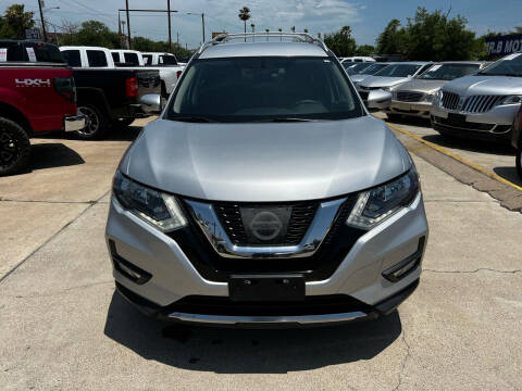 2017 Nissan Rogue for sale at MR B Motor Co in Brownsville TX